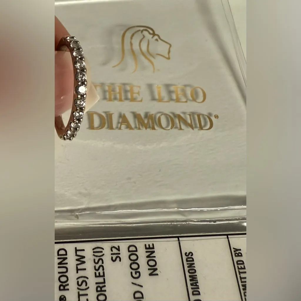 14K White Gold Leo Diamond Eternity Band Ring | 3/8 CT | Size 7 - Image 3