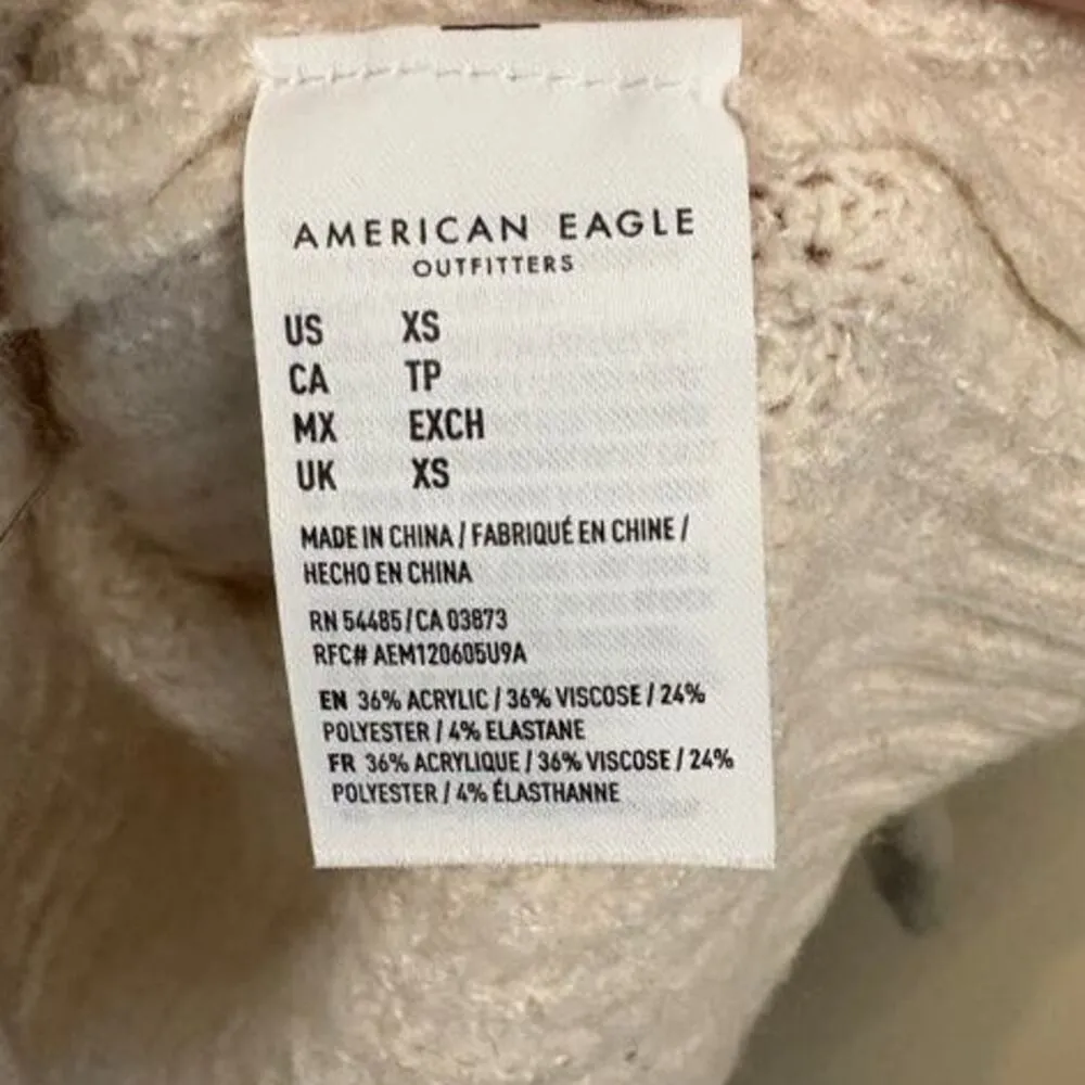 American Eagle Oversized Fit Crew Neck Pullover Sweater Cable Knit Beige Size XS - Image 4