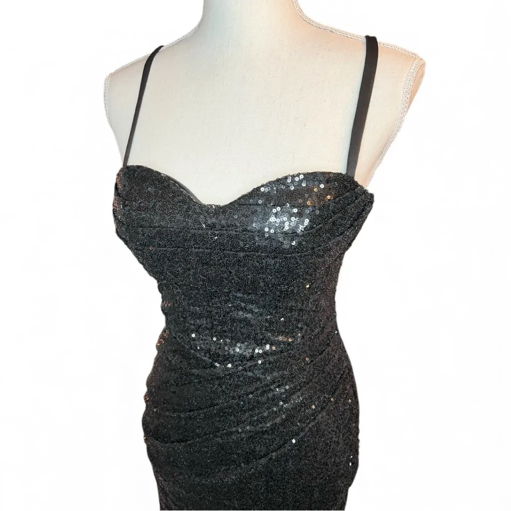 Black Sequin Evening Gown sleeveless prom formal whimsi goth chic Size 0 - Image 2