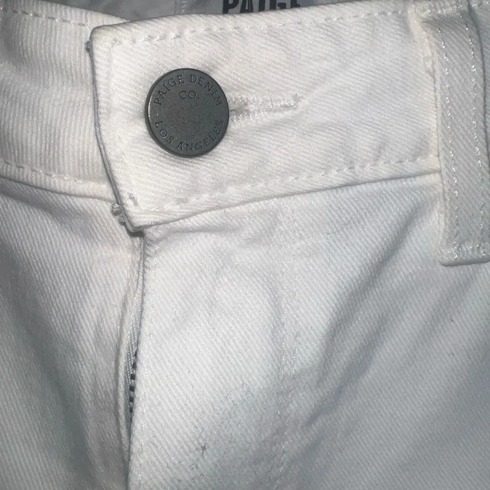 PAIGE Crisp White Cropped Jeans - Image 3