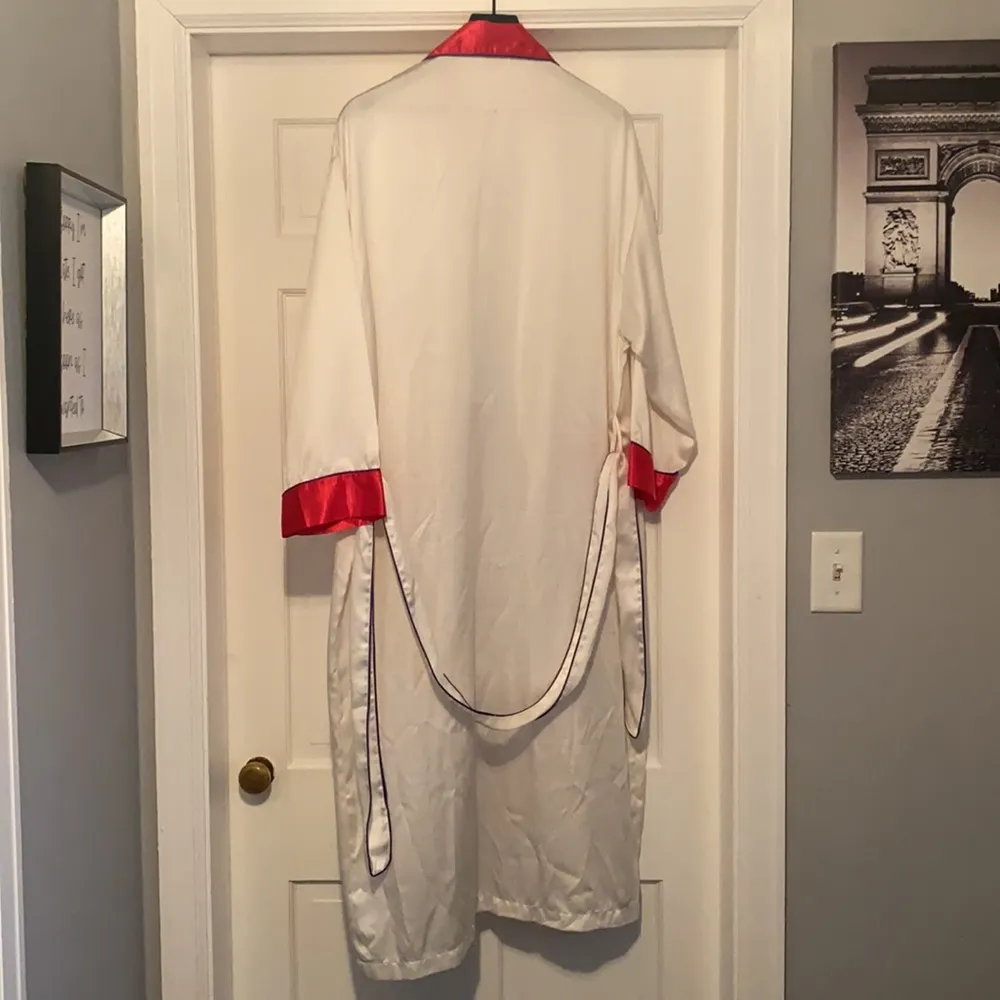 Vintage 80s Victoria’s Secret gold label pink barbiecore long robe, petite small - Image 3