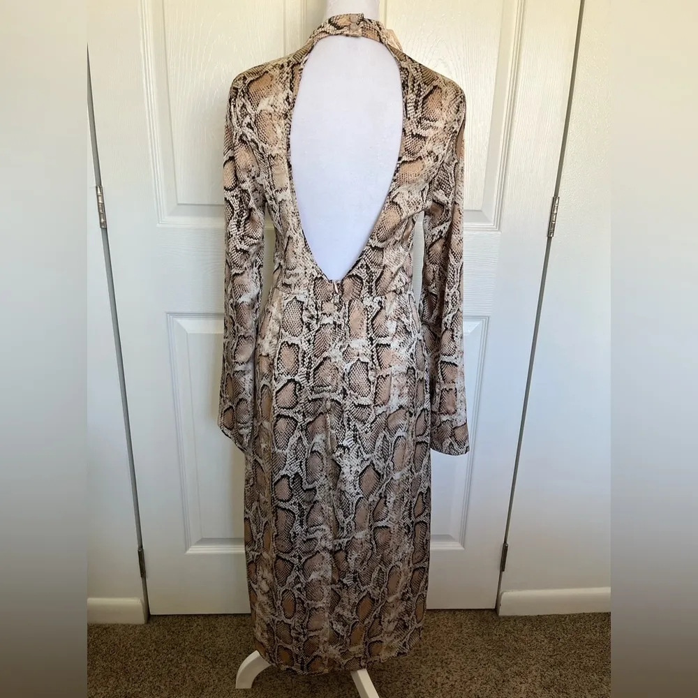 Nasty Gal High Neck Open Back Snake Print Maxi Dress Size US 8 - Image 4