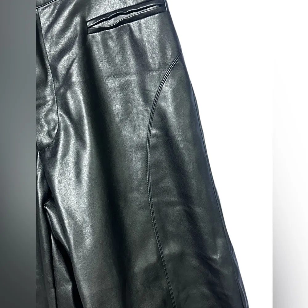 Faux Leather Wide Leg Trouser Large EUC Black - Image 7