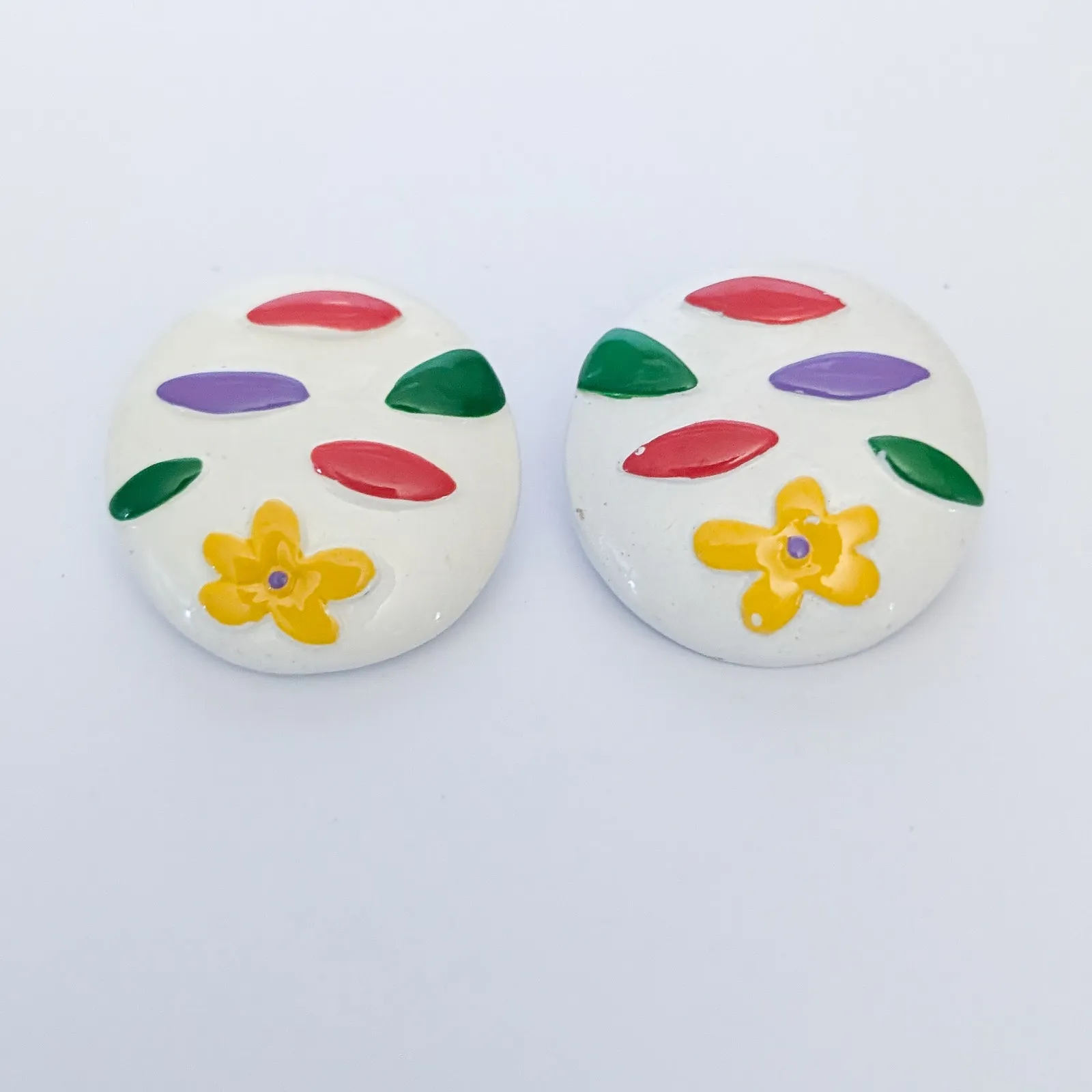 Vintage Clip On Earrings Whimsical Large Artsy Flower Design 1 & 1/8" - Image 2