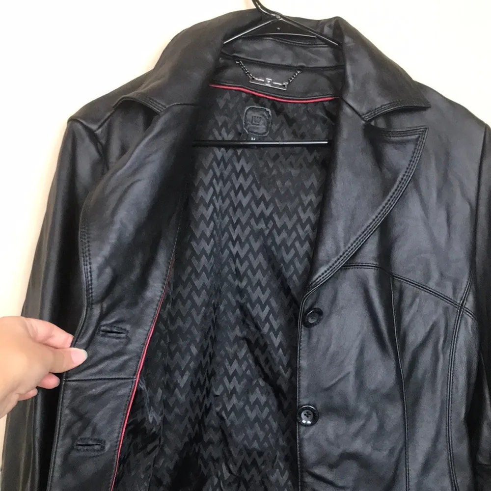 Wilsons Leather Women’s Black Genuine Leather Button-Up Jacket - Image 6