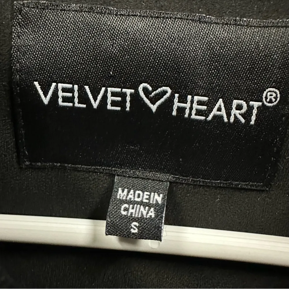 Velvet Heart Faux Suede Black Gold Snap Up Bomber Jacket with Pockets Womens S - Image 9