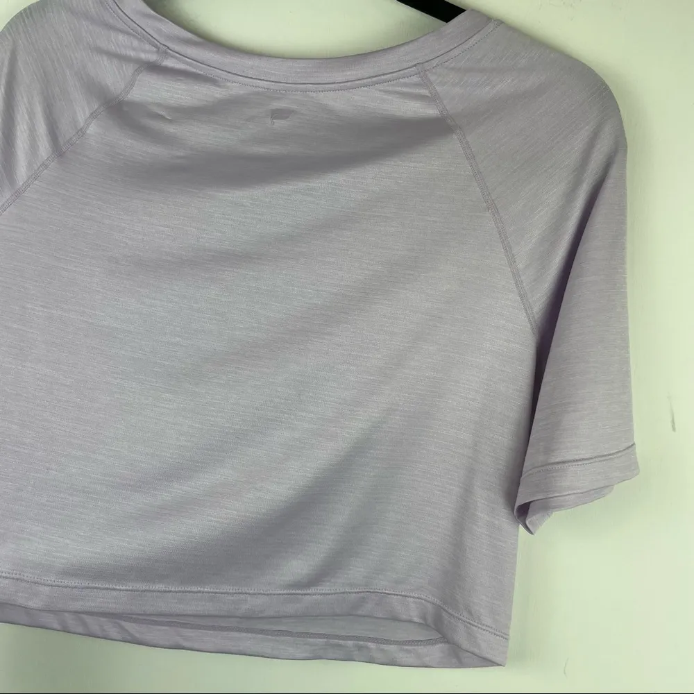 Fabletics Bea Crop Top Purple Flowy Workout Casual Sz Medium - Image 8
