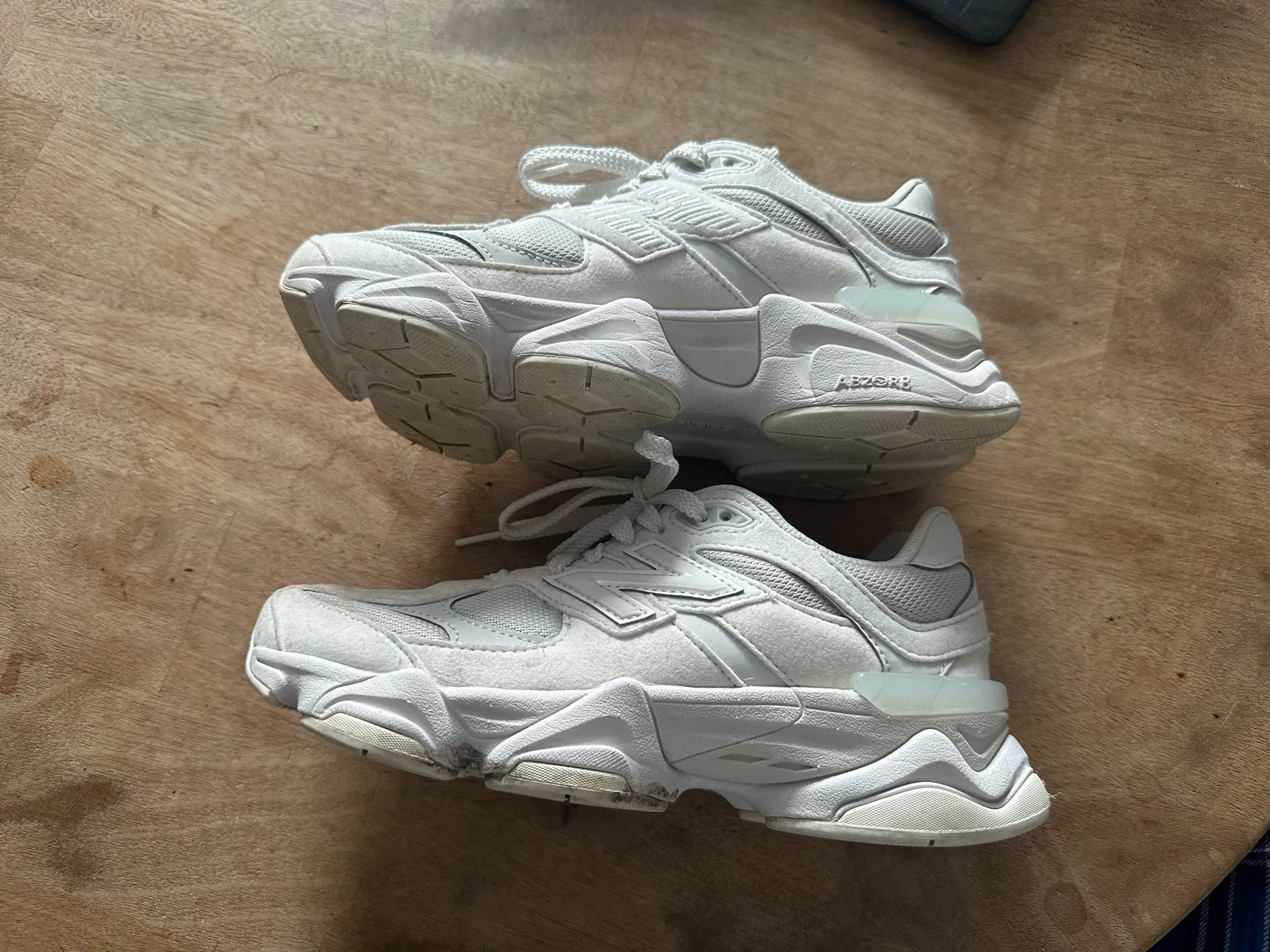 New Balance Women’s 9060 Sneakers - Image 4