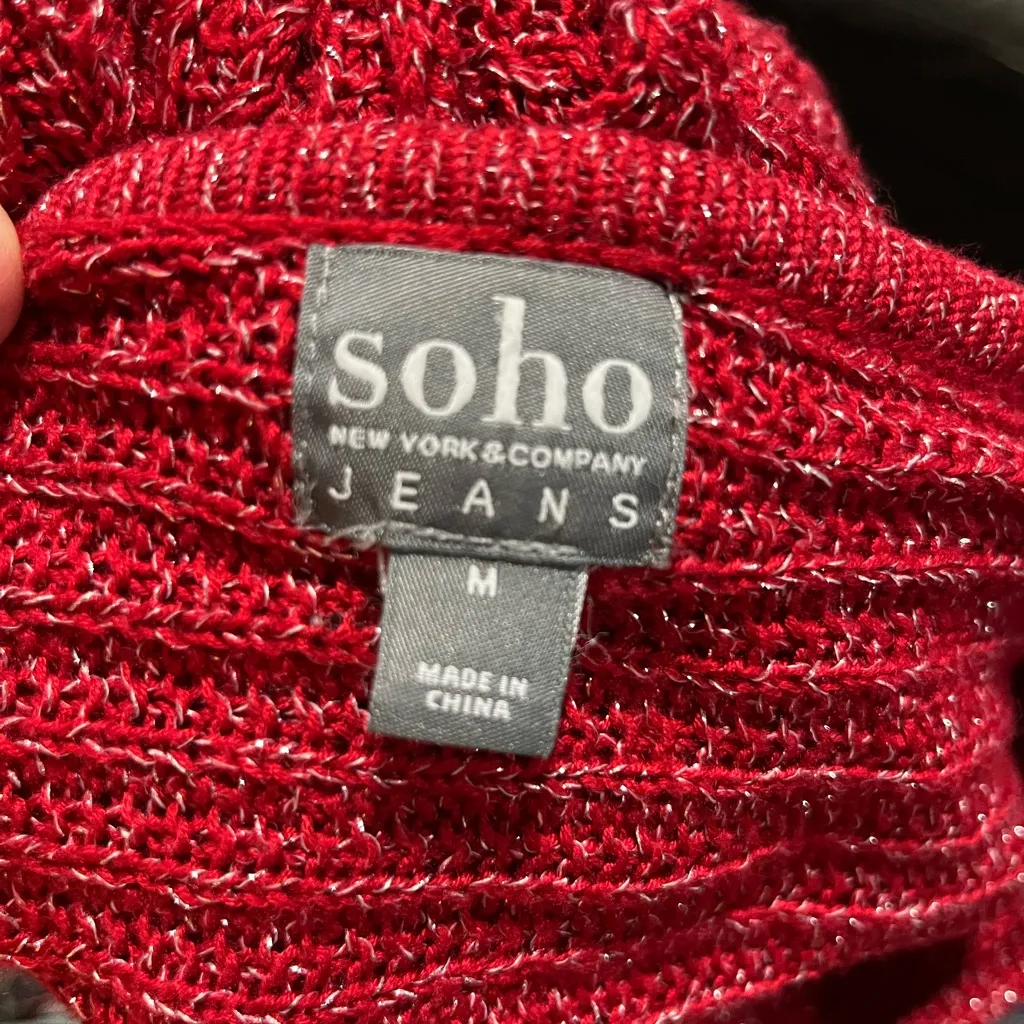 Soho JEANS NEW YORK & COMPANY Women Silver/RedPullover Sweater Size M - Image 9