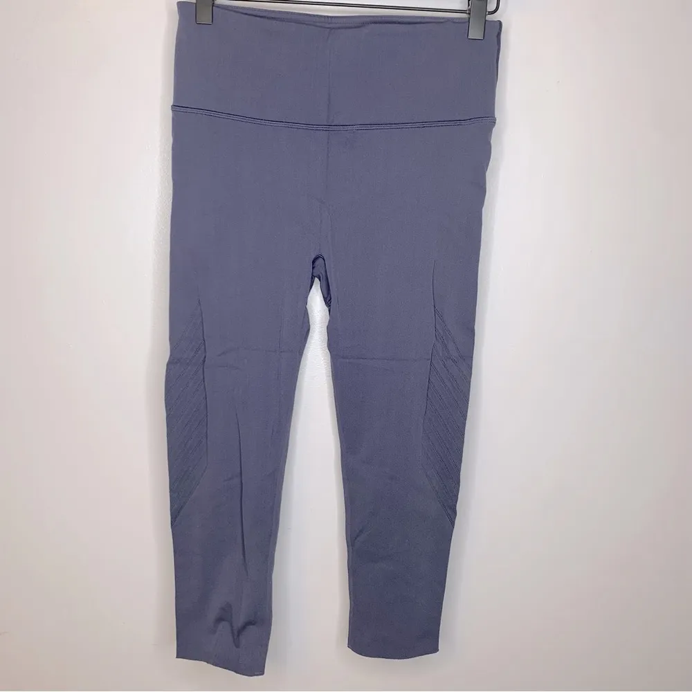 Lululemon Enlighten Crop Cadet Blue - Image 3