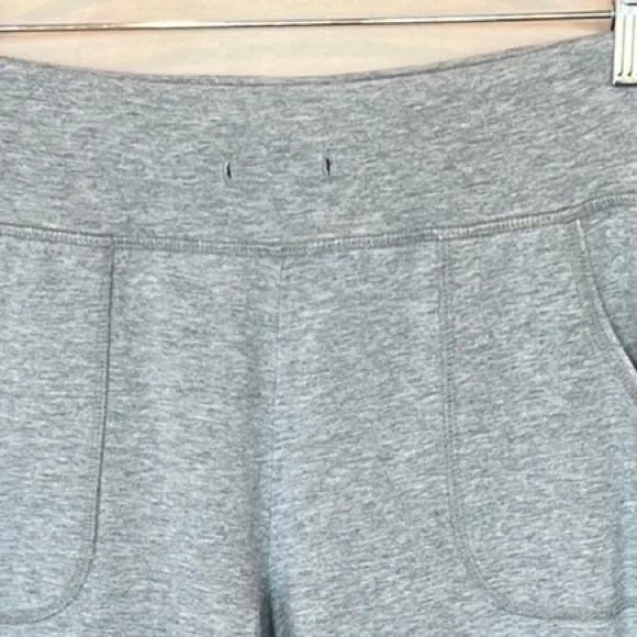 Comfy Gray Sweatpants Capris - Image 4