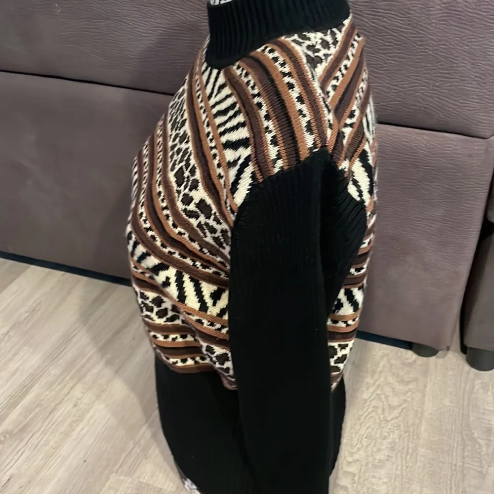 NINA CHARLES for KASPER A.S.L. Black and Brown Animal Print Sweater Size L - Image 3