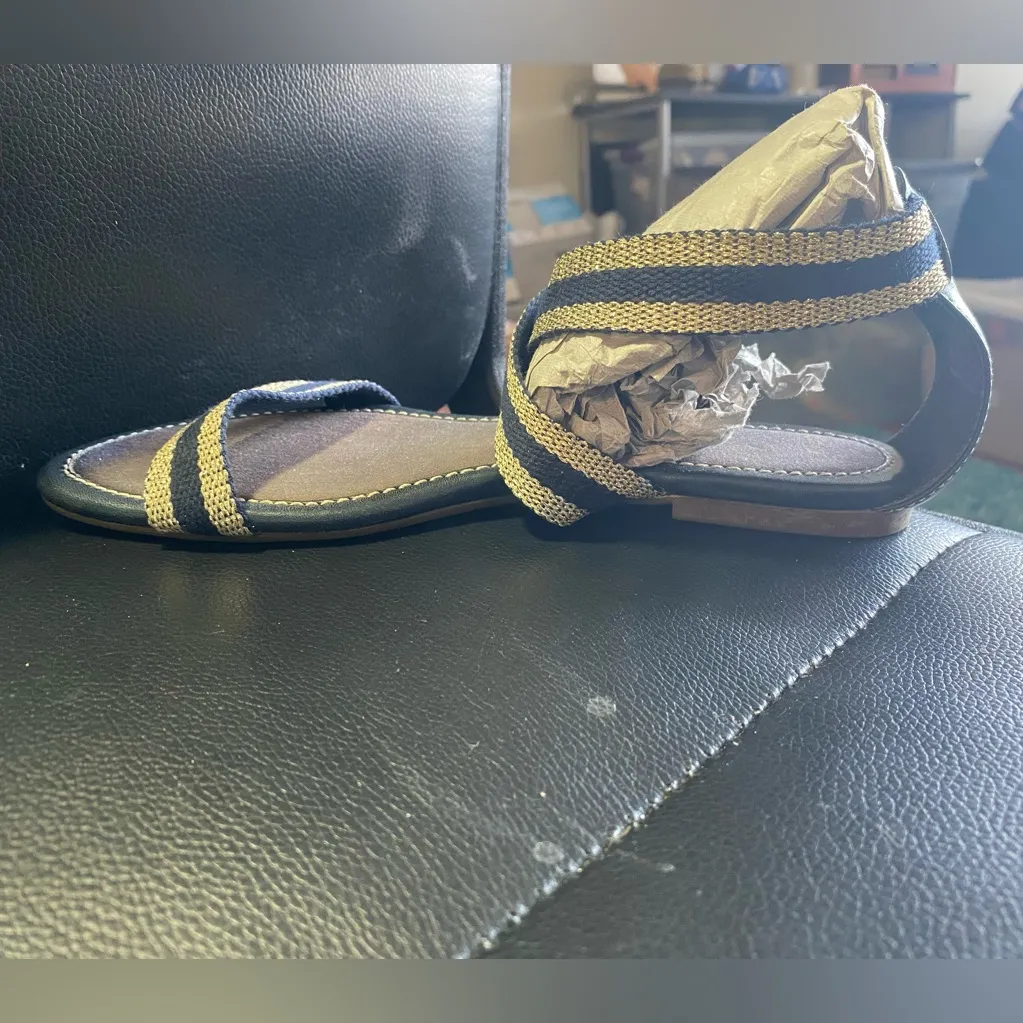 Sperry Stylish Women's Sandals with Straps Navy Blue and Gold Size 7 1/2 - Image 8