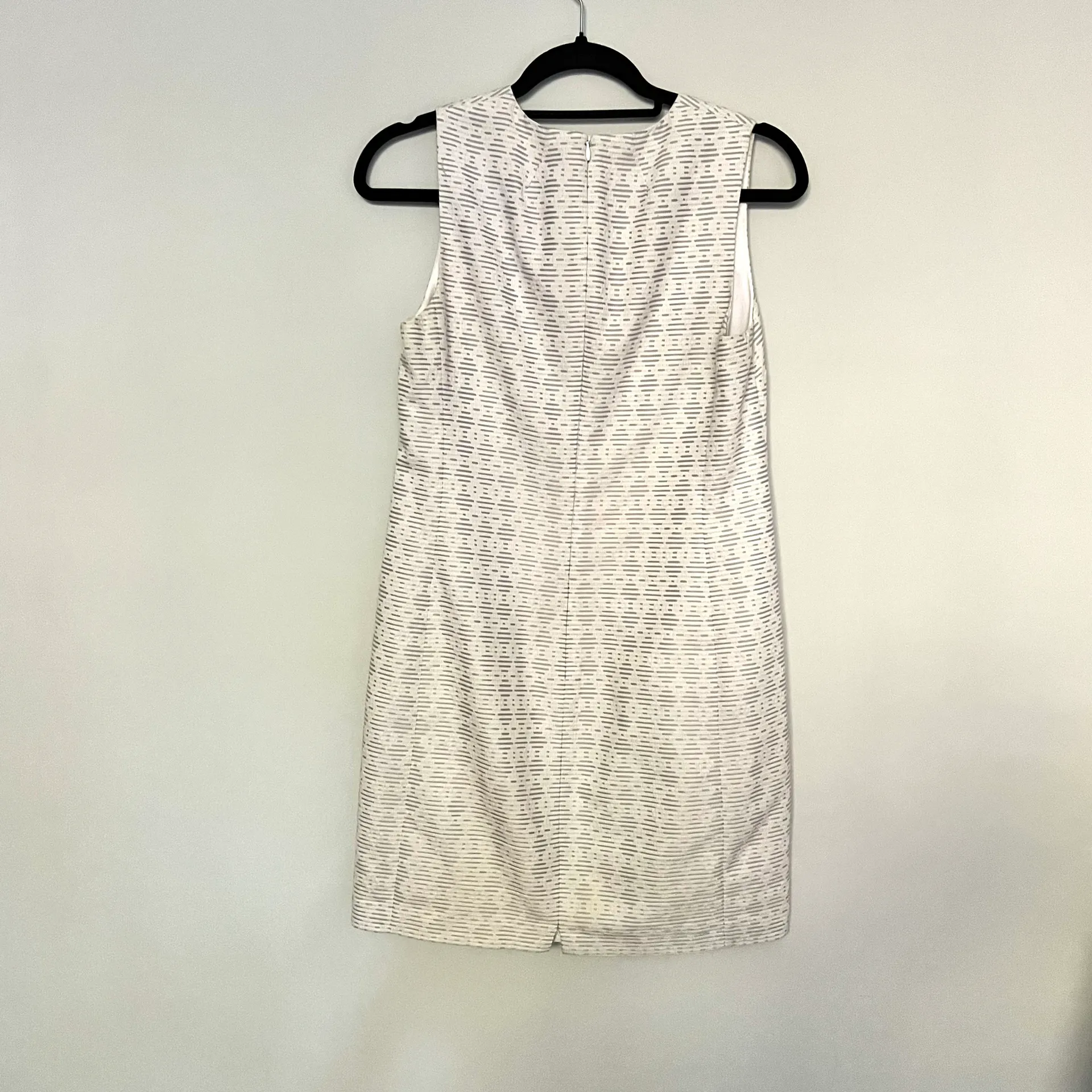 White Gray Sleeveless Shift Dress Work Business West - Image 2