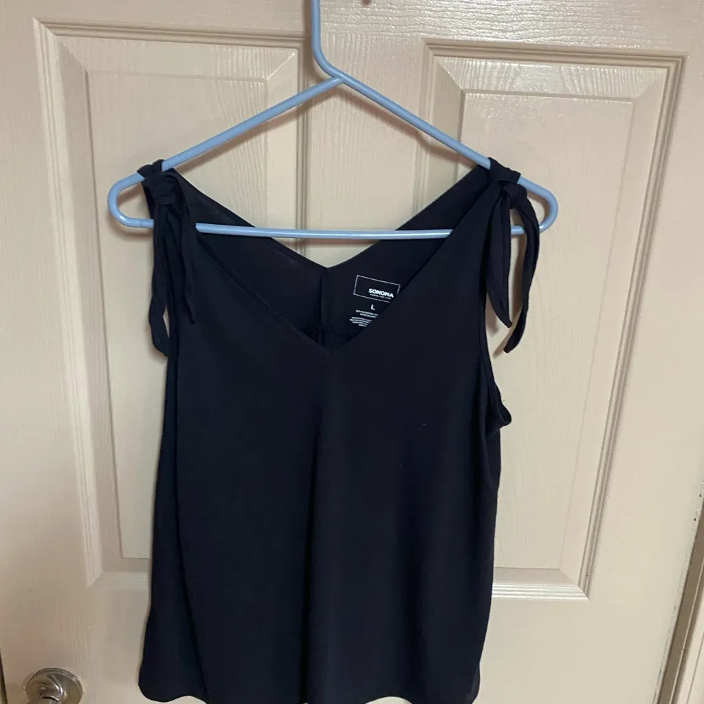 Sonoma Women's Black Tank Top - Image 2