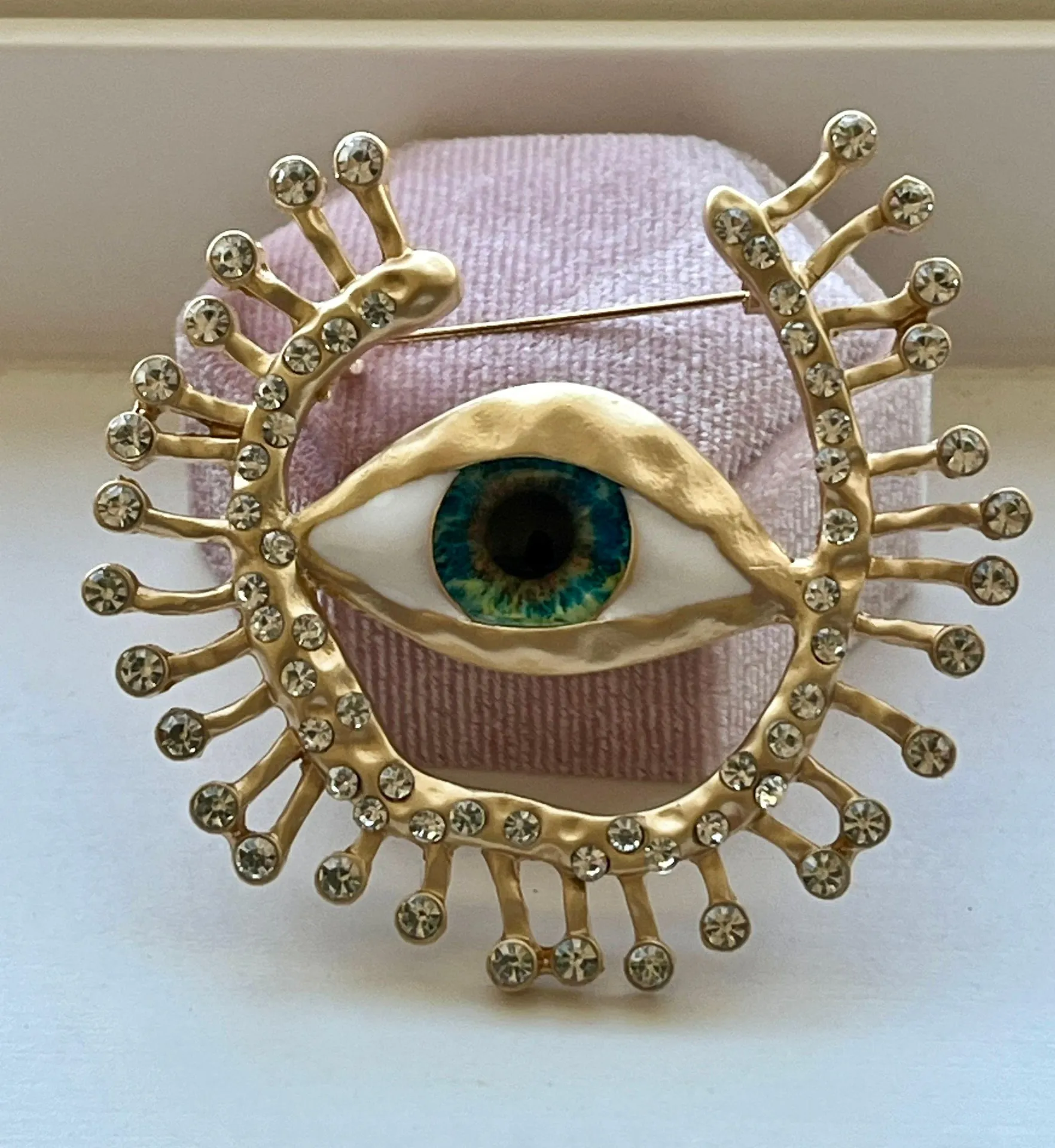 Restored Vintage Crystal Spirit Eye Lash Tarnish Resistant Brooch  - Image 3