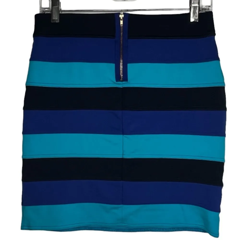 Lilly Pulitzer‎ Mini Skirt - Image 4