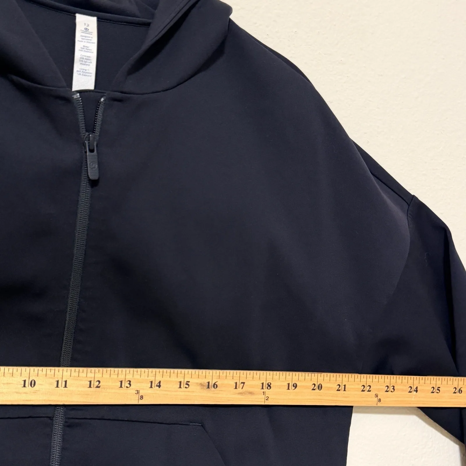 Lululemon Shaped Jacket Expression Black Size 12 Hooded Casual Workout Athletic - Image 10