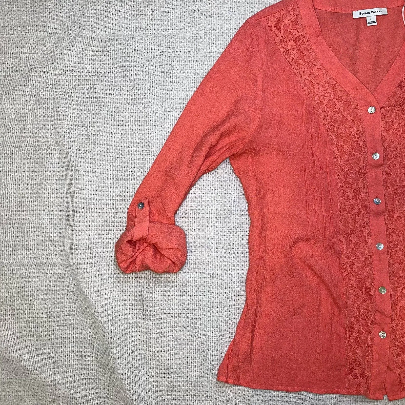 Studio Works | Coral Button Front Top with Lace | Large - Image 4