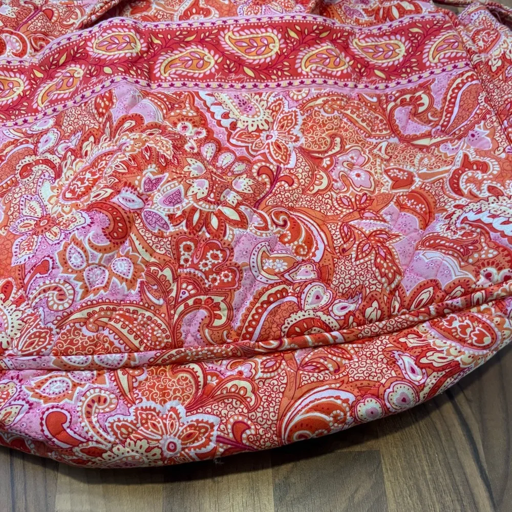 Vera Bradley Pink and Orange Paisley Diaper Bag and matching wristlet, EUC - Image 6
