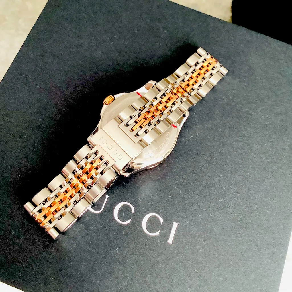 BEAUTIFUL ladies GUCCI watch w/ diamonds 💎💎 - Image 12