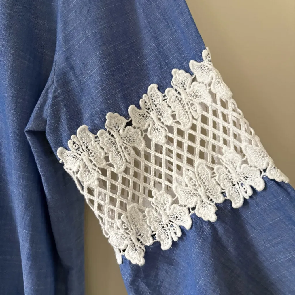 Lilly Pulitzer Amelia Island Flounce Sleeve Top Coastal Blue Lace Accent Size L - Image 9