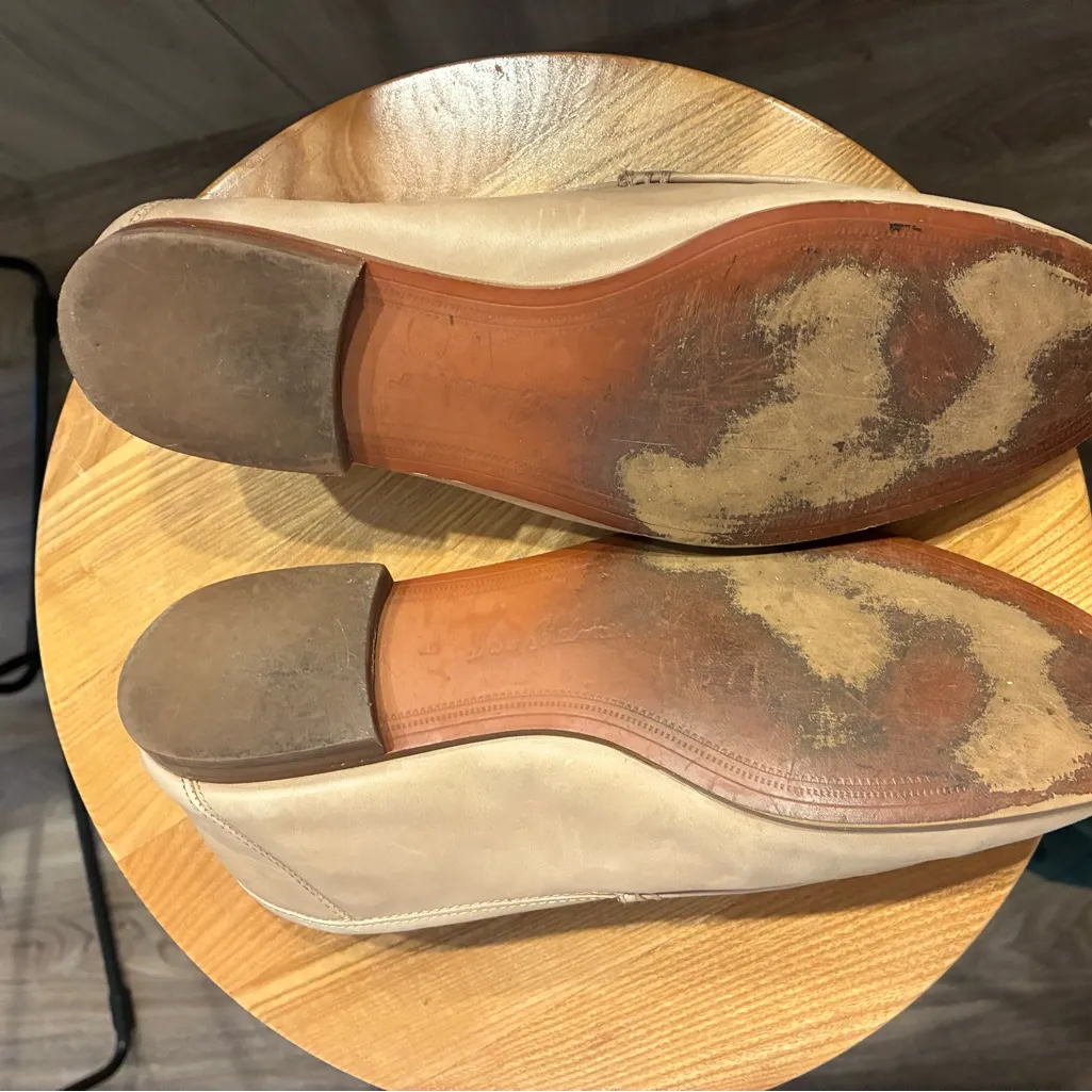 Sam Edelman  Beige Loafers with Gold Detail - Image 3