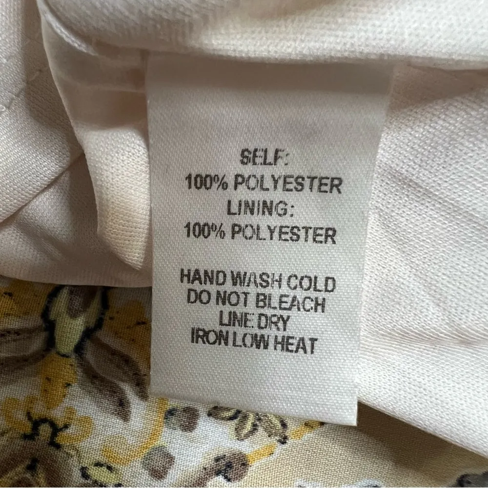 Lulus Dandy Lion Print Short Sleeve Shift Mini Dress Medium Women’s Yellow EUC. - Image 5