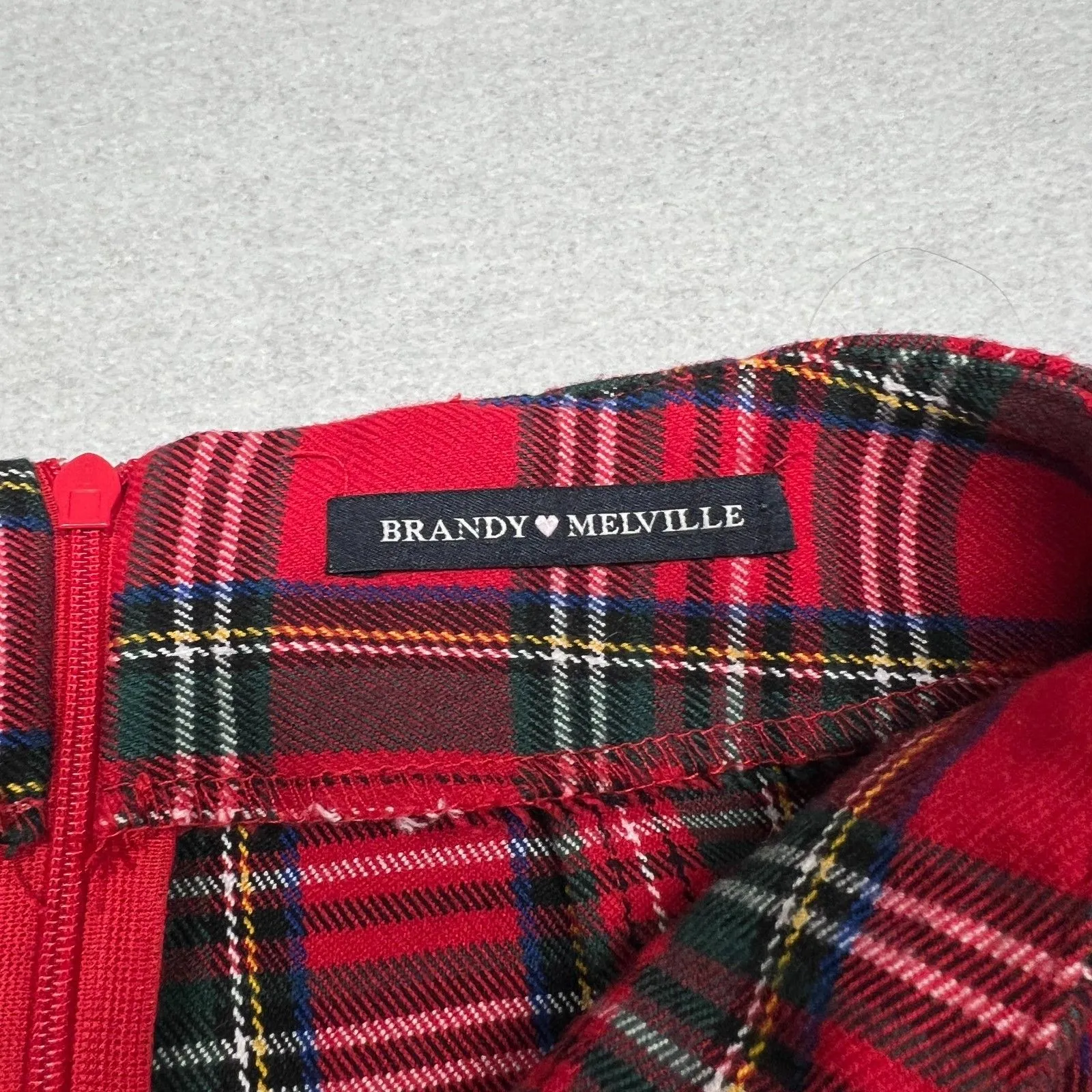 Brandy Melville mini skirt womens XS red plaid high waist - Image 3
