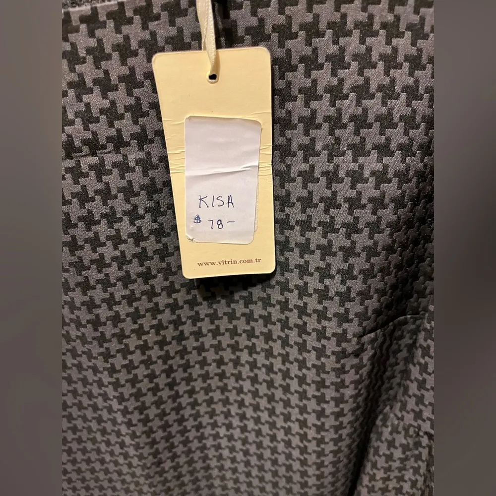 Vitrin NWT Houndstooth Dress Black Size L - Image 3