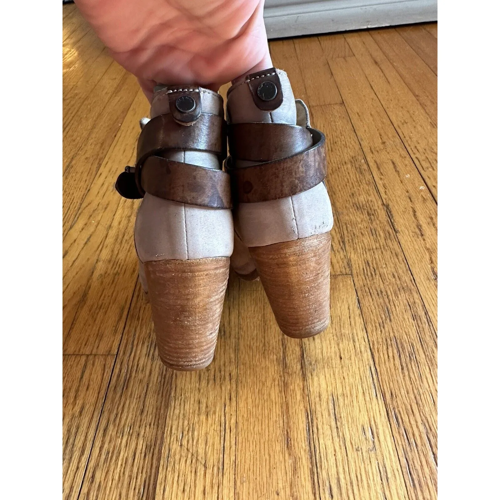 Rag & Bone Women's Size 37 Harrow Boots Gray Leather Ankle Booties Casual Bootie - Image 6