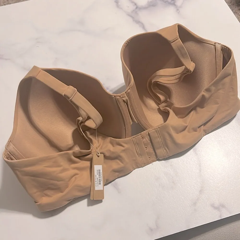 New SKIMS Ochre Fits Everybody T-Shirt Bra, Style BR-TSH-0023 Size 42D New w/Tag - Image 4