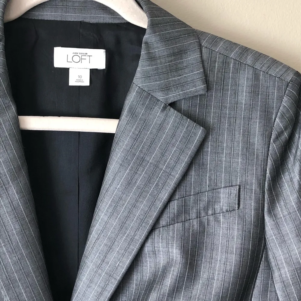 Loft  | Gray Pinstriped Wool Blend Blazer - Image 11