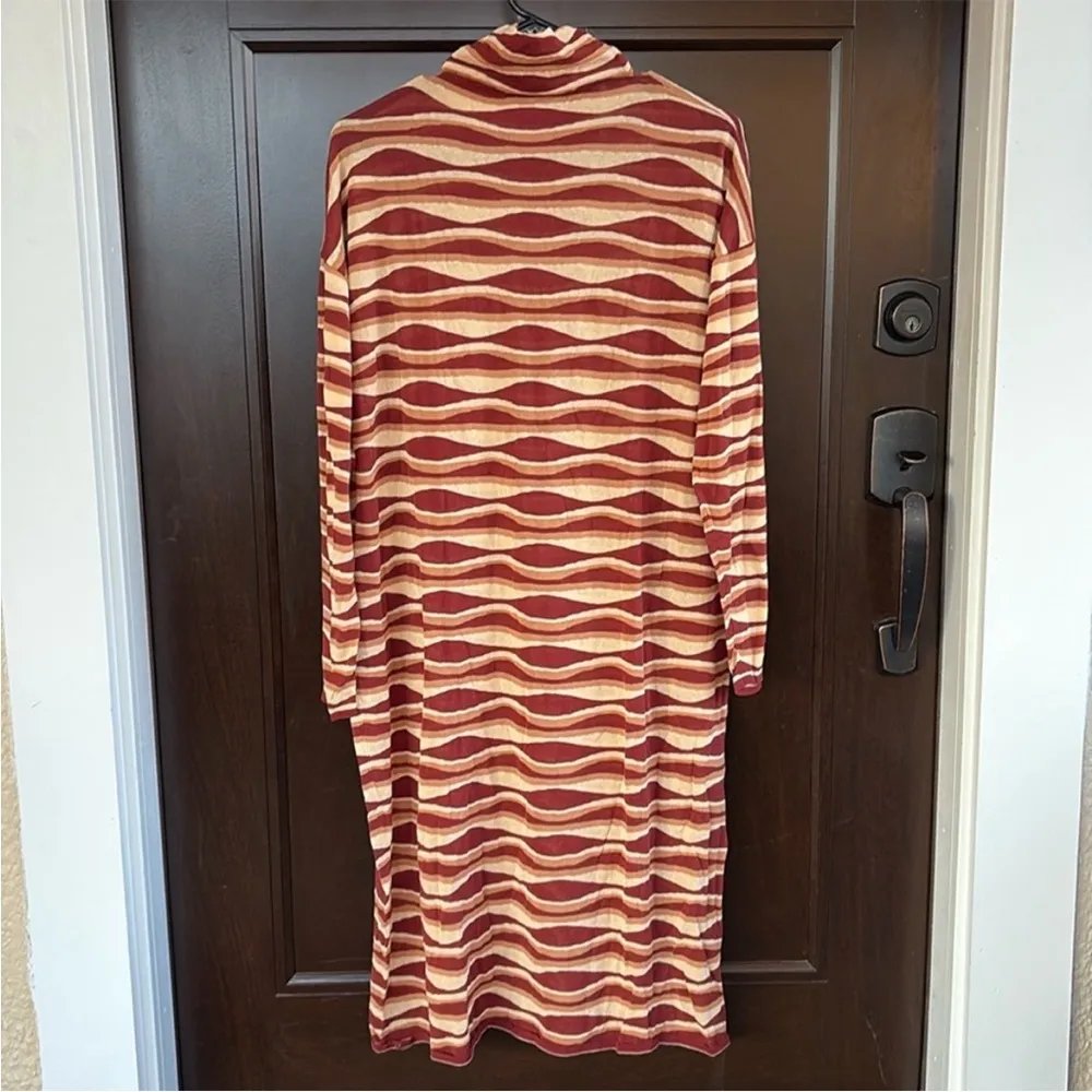 EUC Zara Printed Knit Tunic Dress Limited Edition Size Medium - Image 4