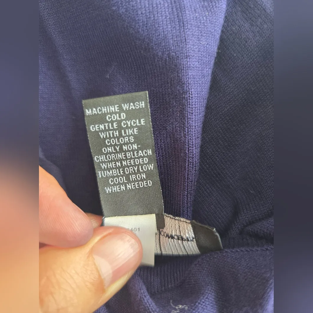 Stylish navy blue vest with fringe detailing. Perfect for layering. Size M‎ Size M - Image 7