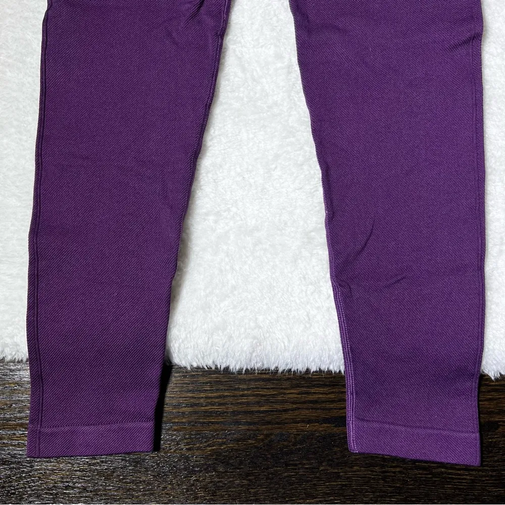 GAIAM Purple Cropped High Rise Leggings - Image 7