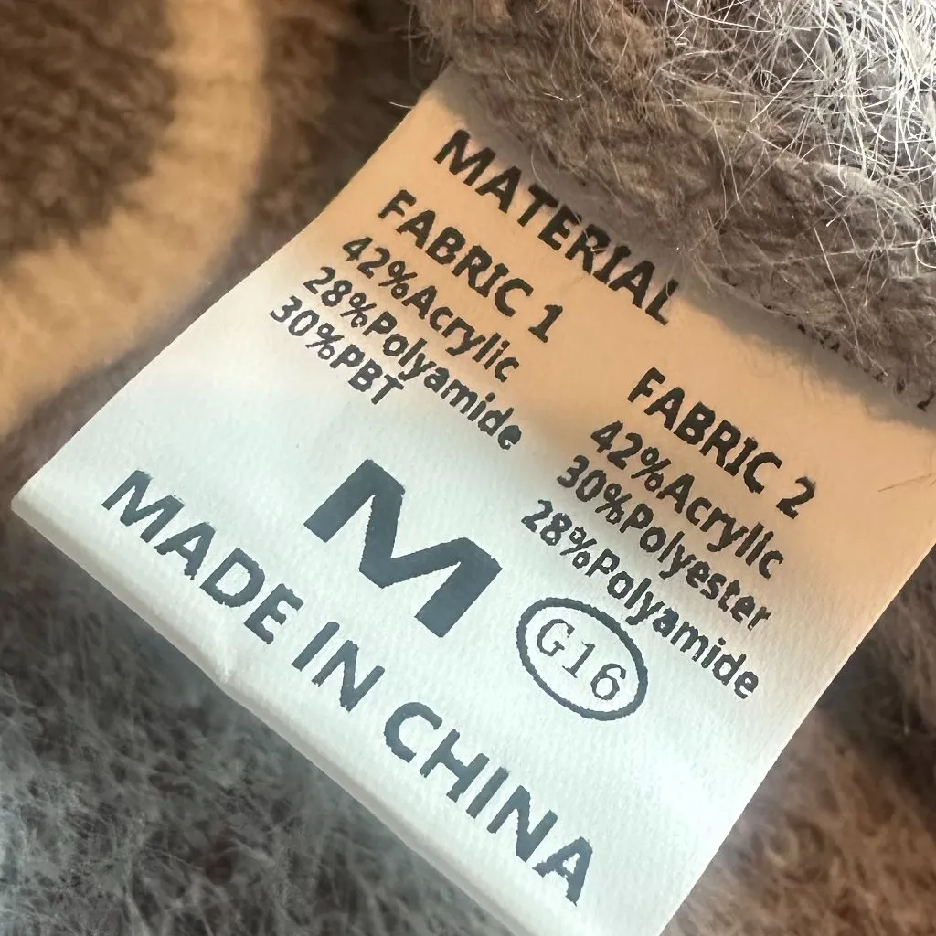 TikTok Famous Pullover Stretch Sweater Scallop Trim Fuzzy V - Image 11