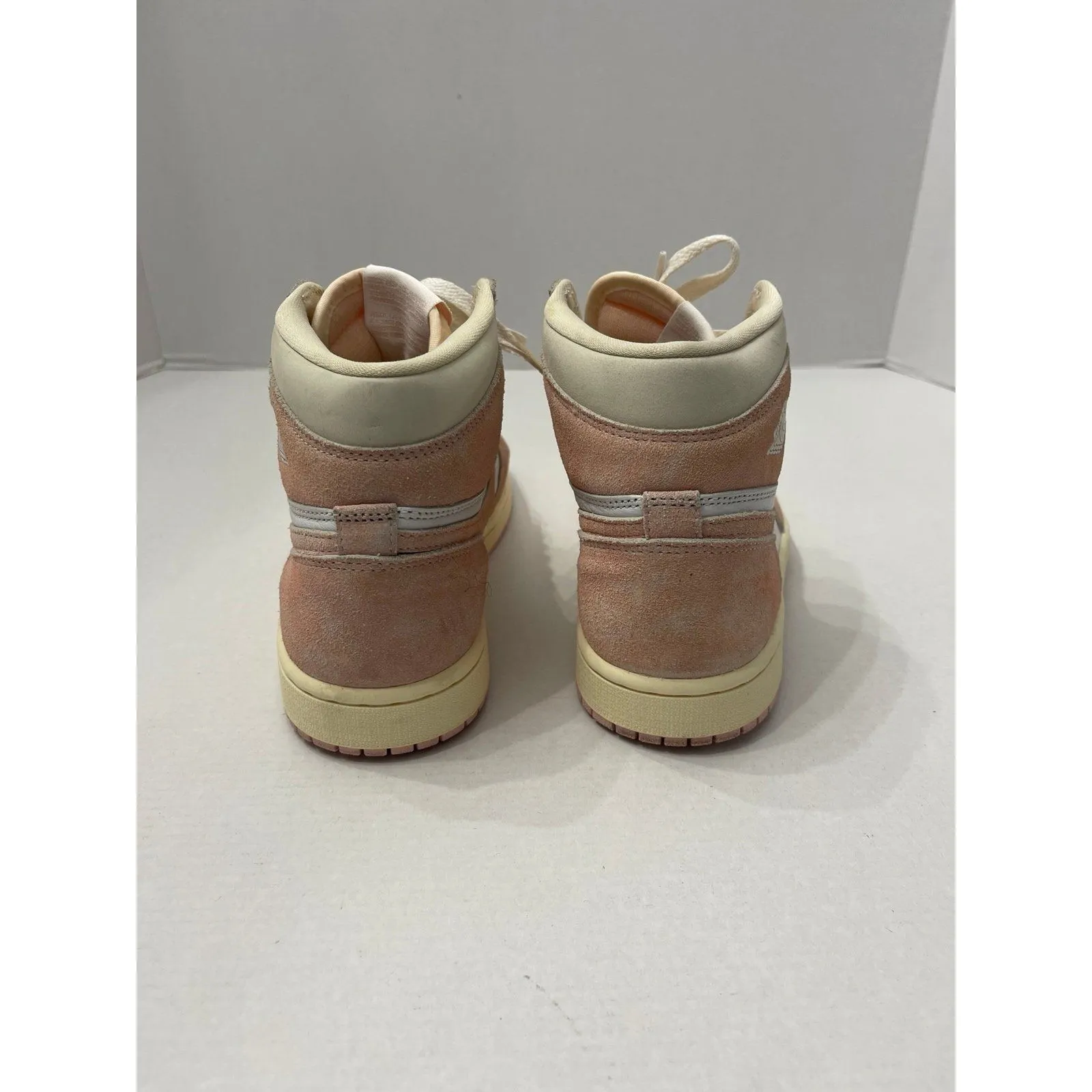 Jordan 1 Retro OG Washed Pink Size 8 - Image 4