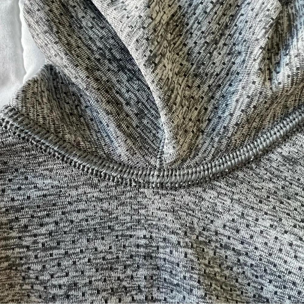 Lululemon Swiftly Tech Long Sleeve Shirt grey 4 - Image 7