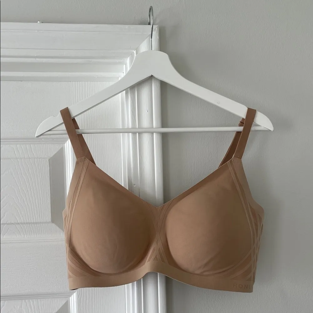 Honeylove Silhouette Bra 1X 40C/D Tan - Image 2