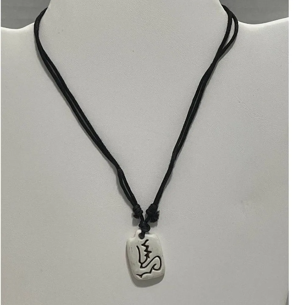 Chinese Astrology Porcelain Horse Necklace Black‎ - Image 2