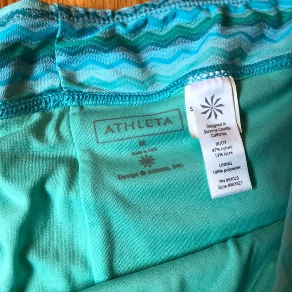 Athleta ripple swim skort size medium - Image 5