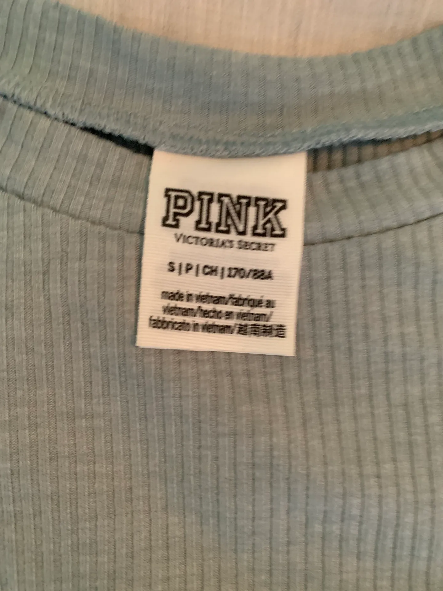 Victoria’s Secret PINK Crop Top - Image 3