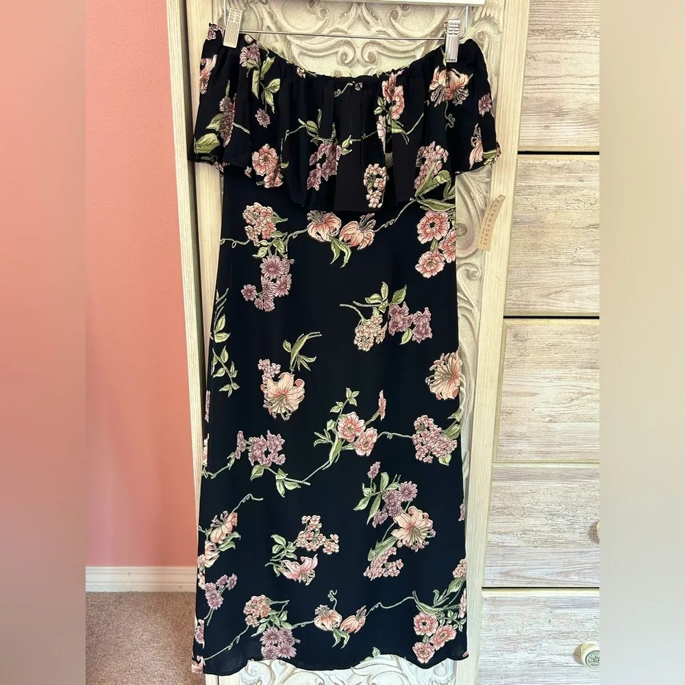 Flynn Skye romantic Fiona strapless midi dress in black botanical. NWT size Xs. - Image 2