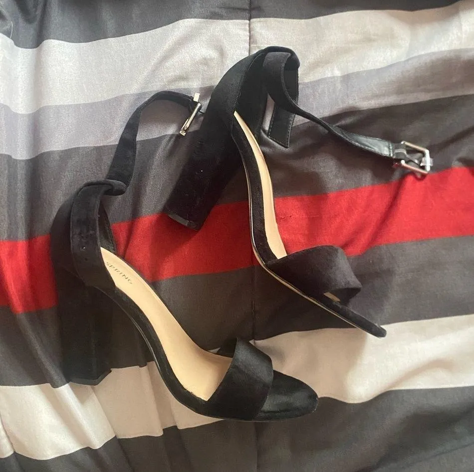 Basic Black Velvet Heels - Image 2