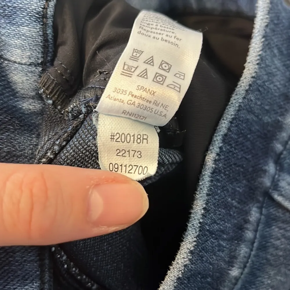 Spanx Jean-ish Ankle Leggings Dark Blue Twilight Rinse - Image 10