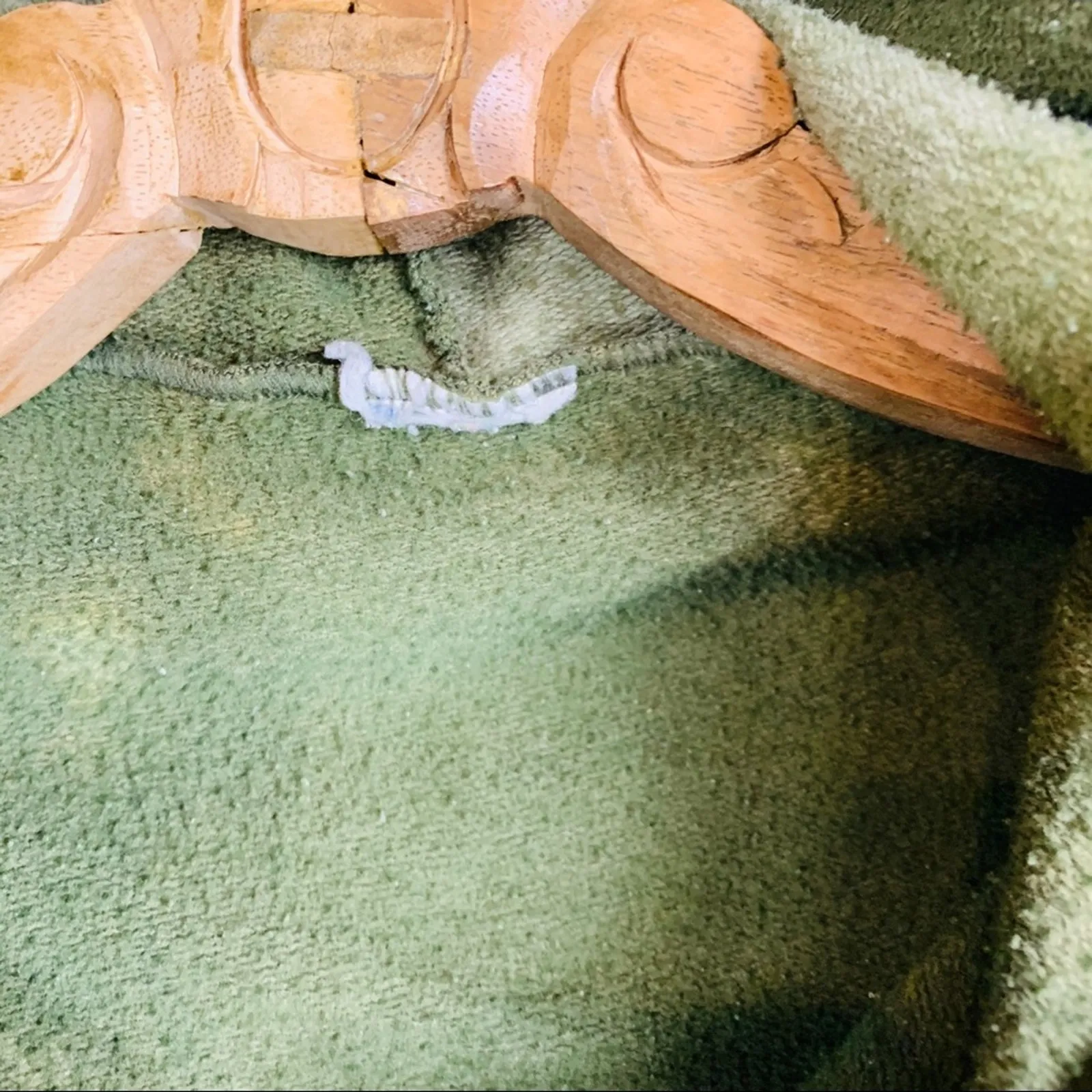 Army Green Tan Bleach Dyed Hoodie Medium - Image 7