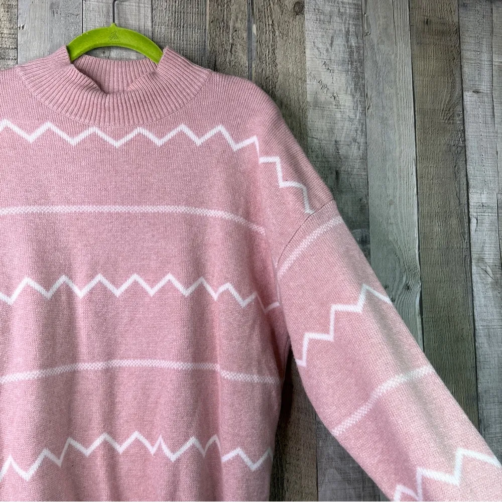 Lost Wander Size XS/S Pink & White Printed Mock Neck Pullover Sweater Su… - Image 4