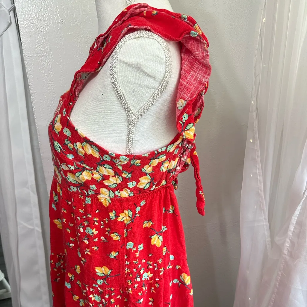 Lauren Conrad red floral dress size medium - Image 6