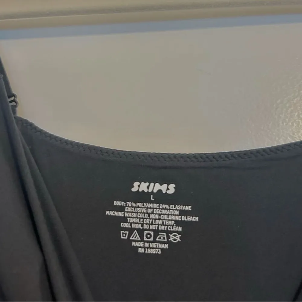 Skims Fits Everybody Cami Bodysuit - Image 5